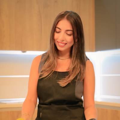 Nour, registered dietitian-nutritionist at Nourrition